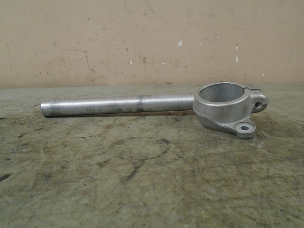 1999 SUZUKI GSXR 600 RIGHT HANDLEBAR