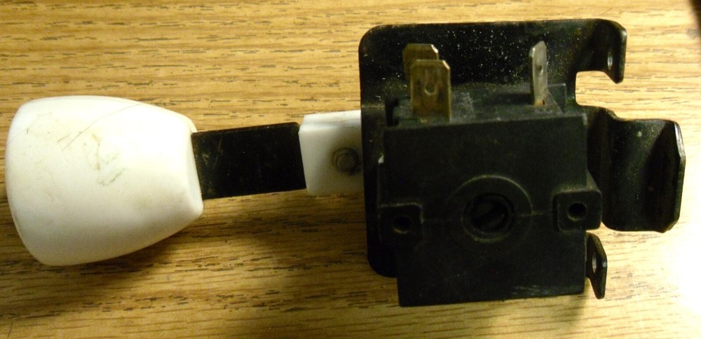 SPDT Switch with 3-3/4" Lever - Forward / Backward Control Handle