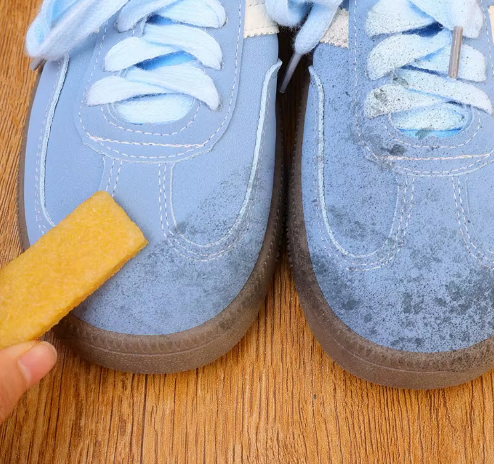 Magic Sponge WALL Eraser, Large Size , 4x Sponge + NEW! Glue-Gone Gunk Eraser