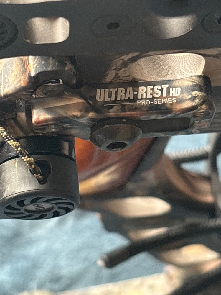 Mathews Switchback XT. 29/70. RH