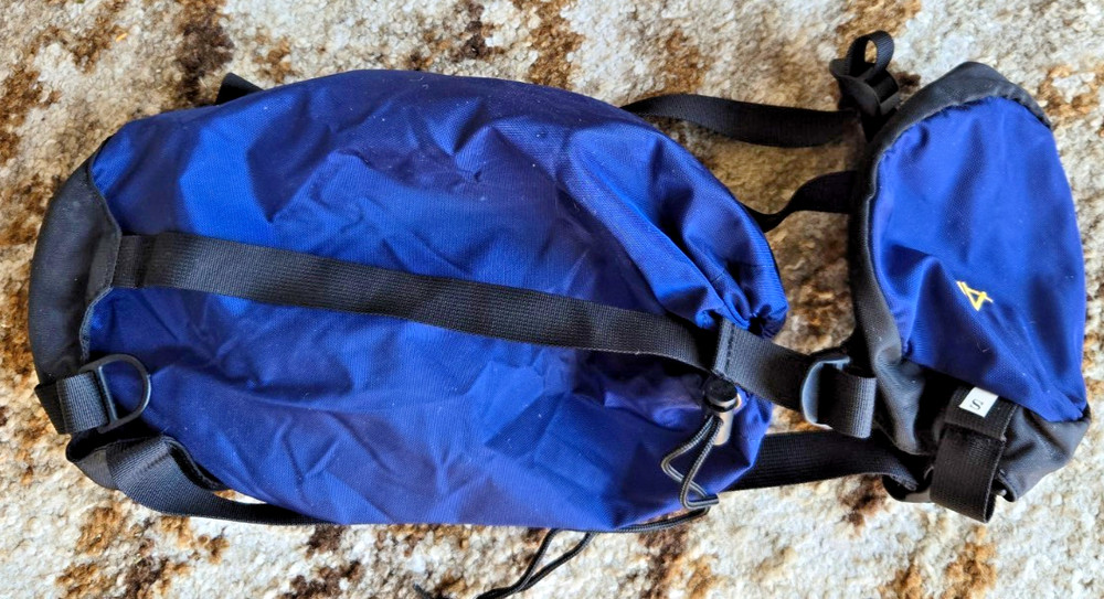 Alps compression sack, small, waterproof coated heavy-duty fabric, drawstring