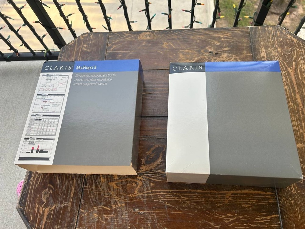 Claris MacProject II Boxed Software Disks Manuals Vintage