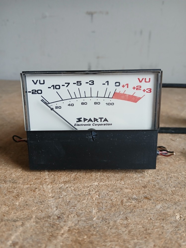 Sparta VU Meter with Bezel and Mounts Panel