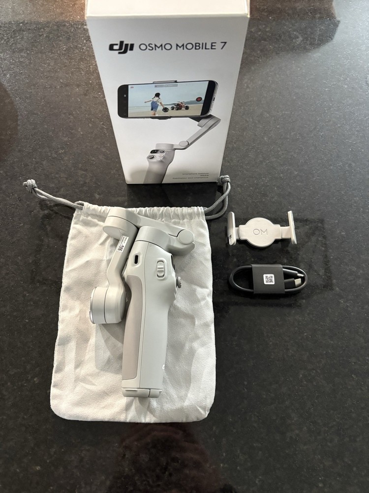 DJI Osmo Mobile 7 Gimbal Stabilizer for iPhone, Android, Native Tracking
