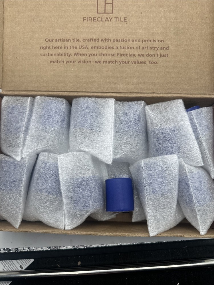 Fireclay Tile Azule Matte (READ!!!!!) 24 Pieces