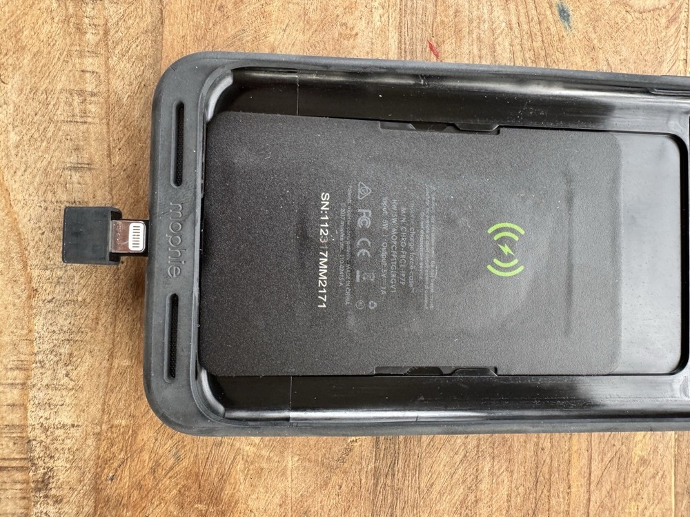 Mophie iPhone 7 Plus Charge Force Case Tan Brown Leather