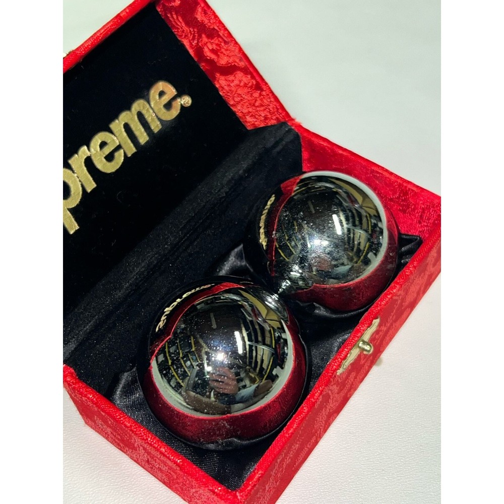 Supreme FW15 Boading Balls