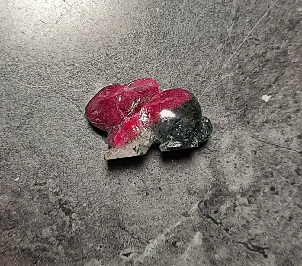 🐇 40.32ct Natural Solid Ruby-Zoisite Rabbit Gem Carving/Figurine 🐇