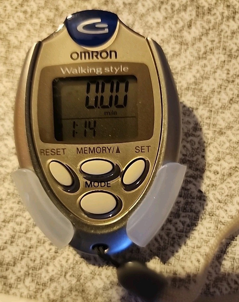 Omron Digital Pocket Pedometer Silver HJ-112 Without Box
