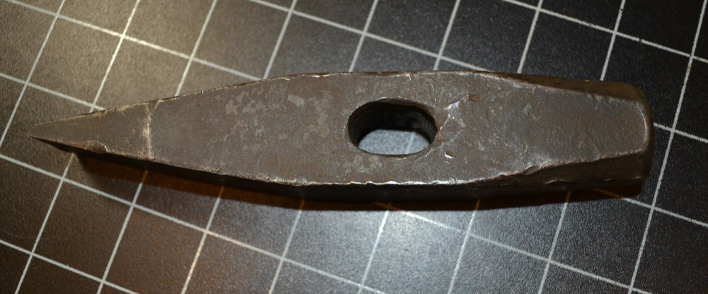 AJAX - 3 1/2# - SPLITTING CHISEL - BLACKSMITH - VERY GOOD CONDITION