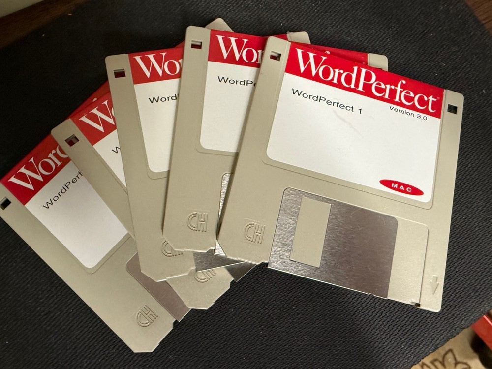 Word Perfect Software 3-1/2" disks - vintage Mac software