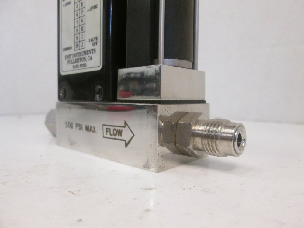 Unit UFC-1000, MFC, Mass Flow Controller, H2, 10 SLM, Used
