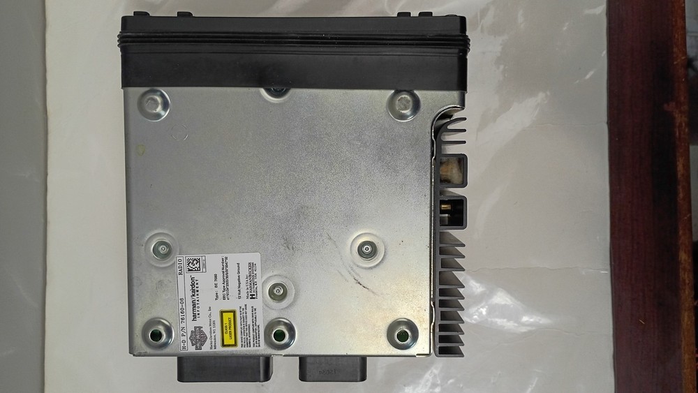 Harley Davidson Harman Kardon Radio/CD 76160-06 Untested