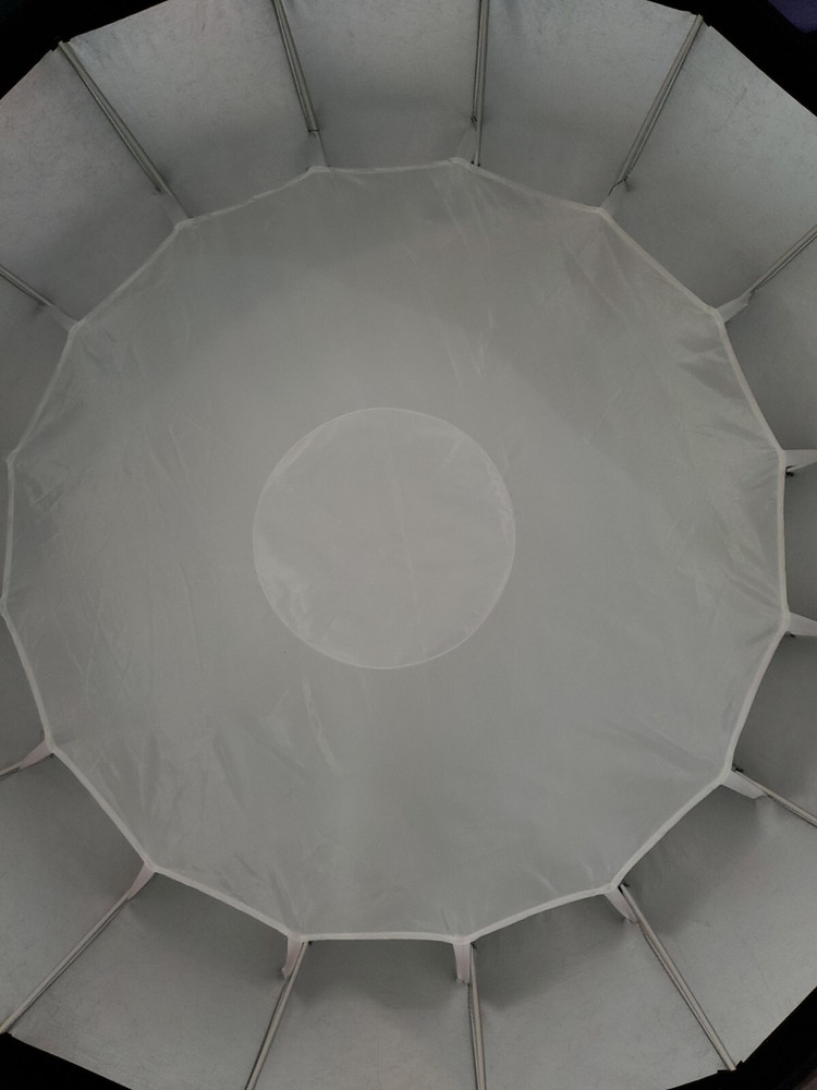 Godox P120L 48" Deep Parabolic Softbox - Bowens Mount with grid