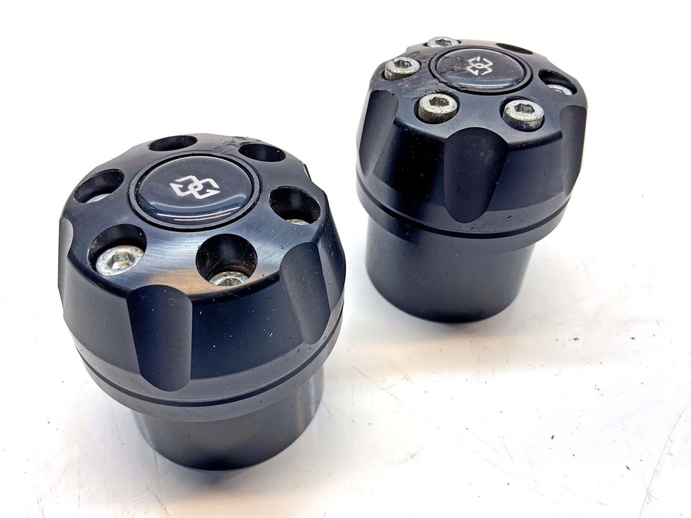 Yamaha MT-10 SP Front Crash Bungs and Left Engine Protector