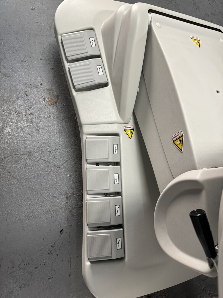 Medical power chairs