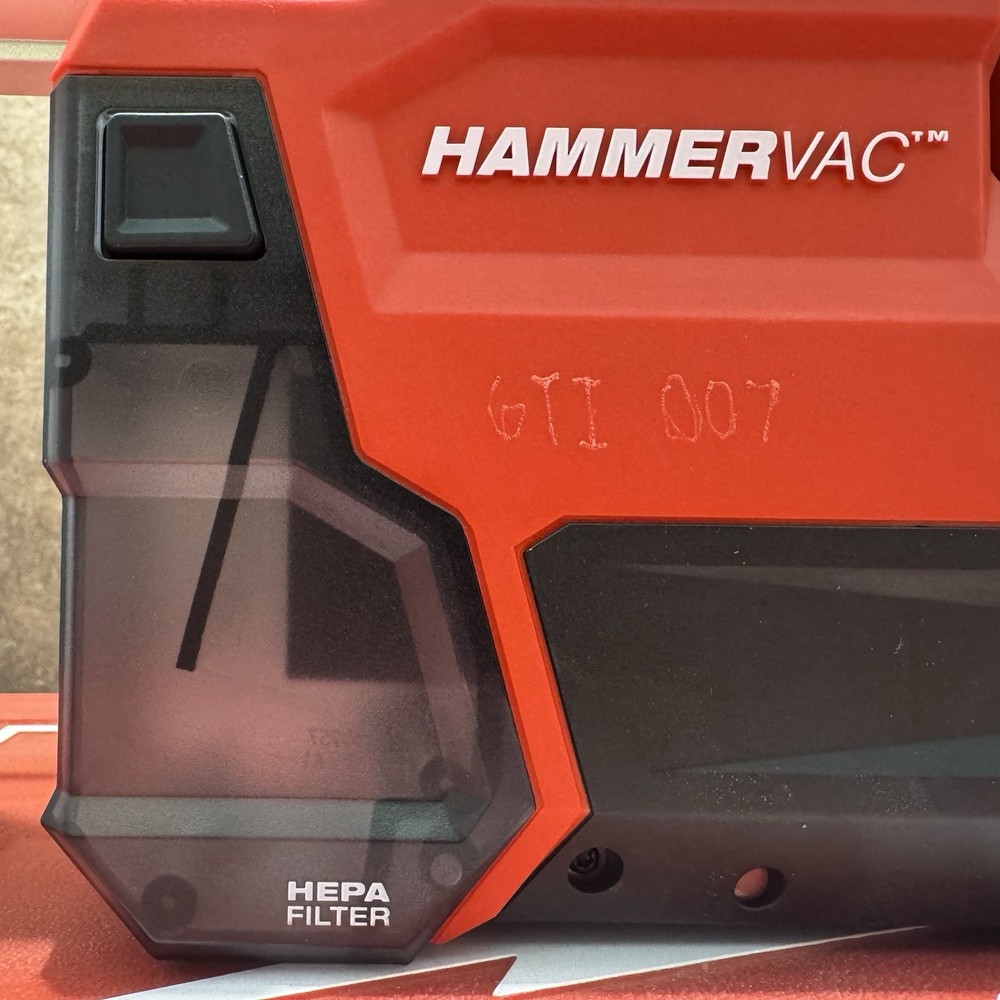 Milwaukee 2914-22DE SDS Plus Rotary Hammer + Hammervac Dedicated Dust Extractor
