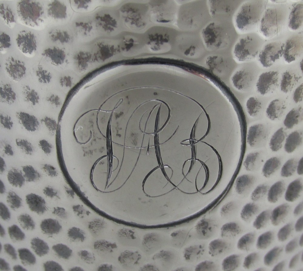 ARTS & CRAFTS HAND WROUGHT SOLID SILVER TEA CADDY BOX 77g 10CM BIRMINGHAM 1910