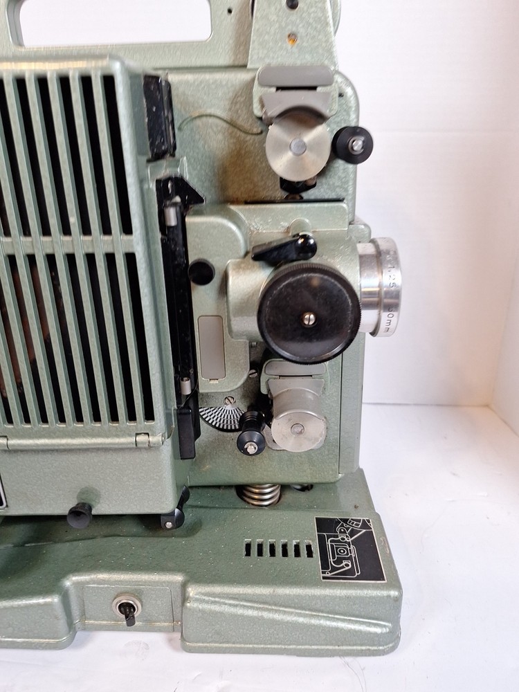 Stunning Vintage SIEMENS 2000 16mm (Untested) Read Discription