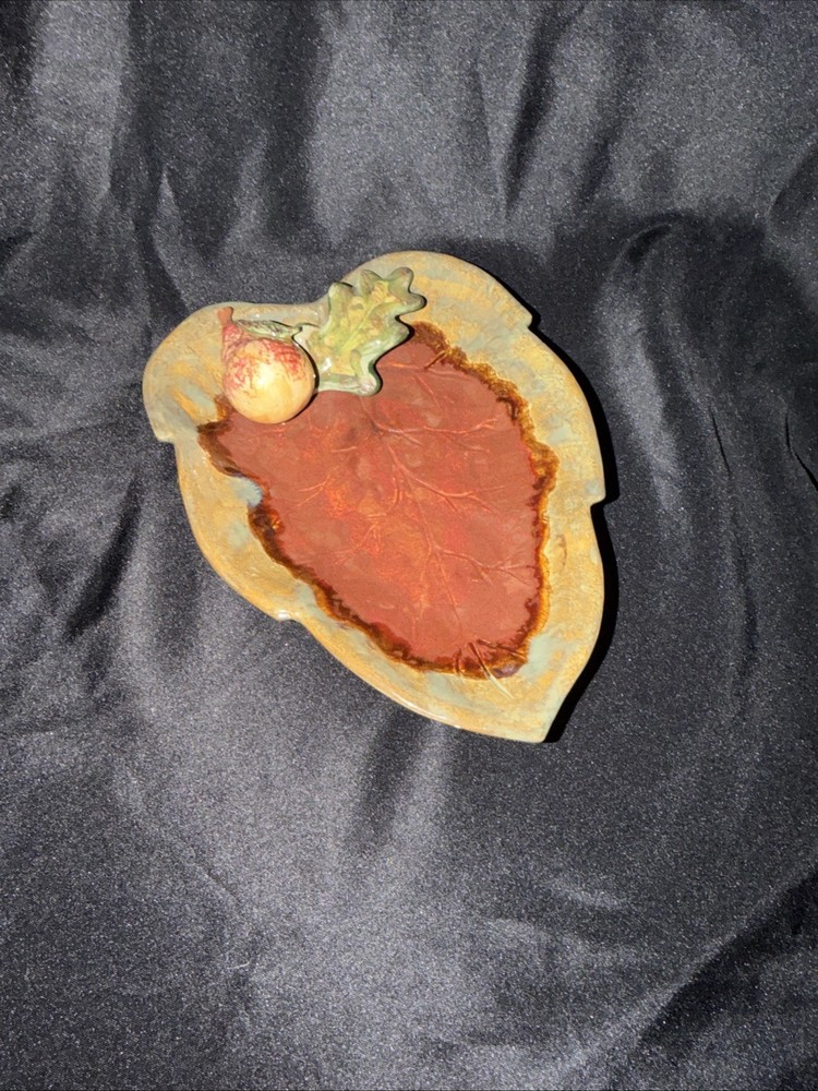 Leaf Shaped Pottery Dish with Pear