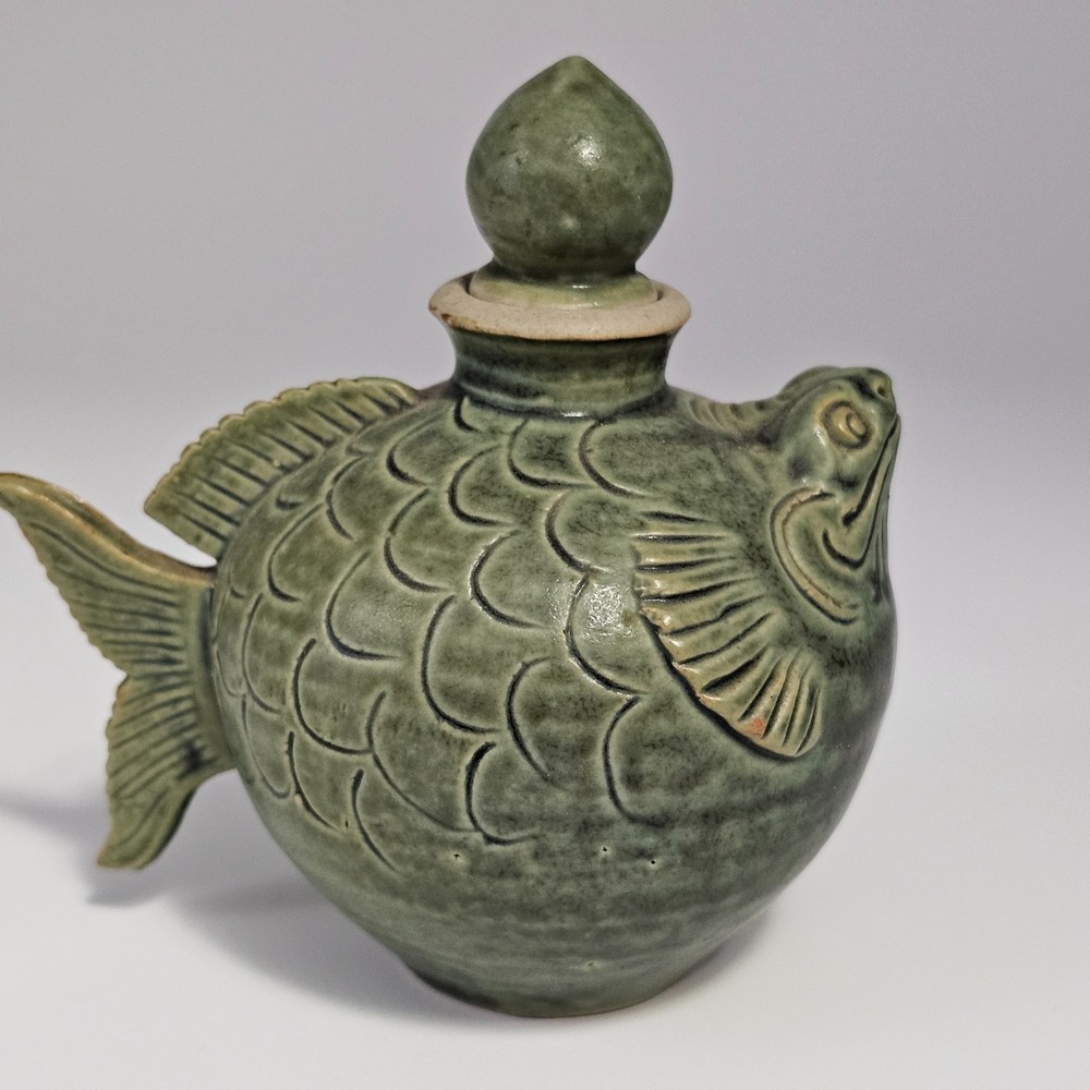 Vintage Celadon Glazed Toad Water Pot 4" H