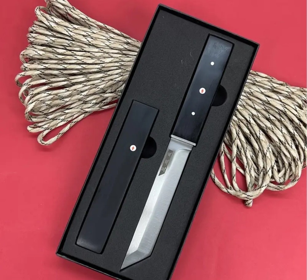 Tanto / Katana style fixed blade with sheath