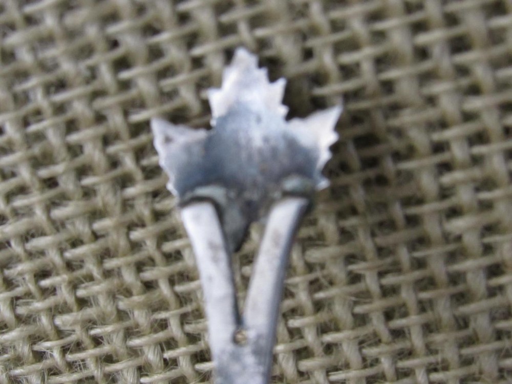 Antique LETHBRIDGE, Alberta Canada Sterling Maple Leaf Souvenir Spoon ~ Twisted