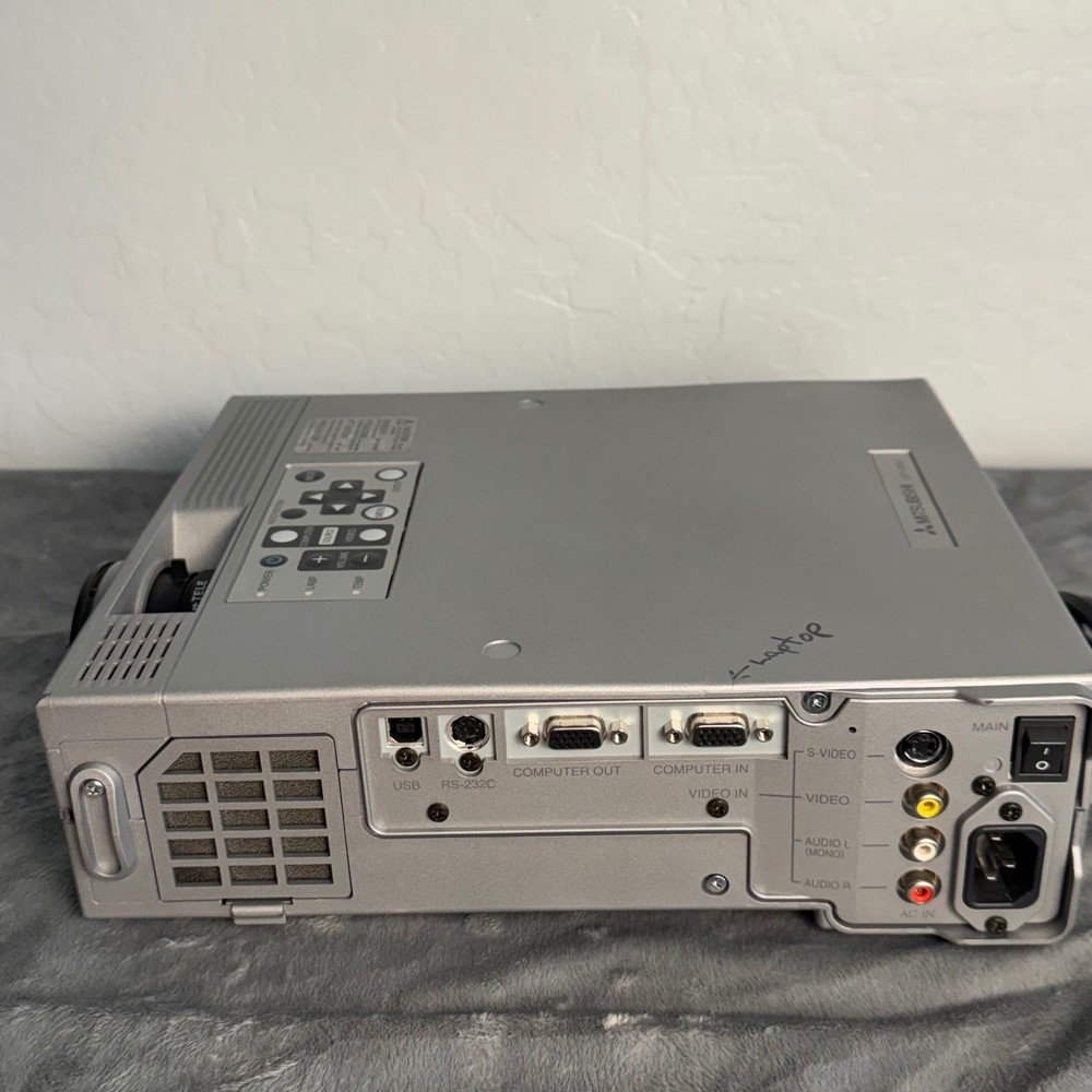 Mitsubishi LVP-X80U LCD Projector Multimedia Video Computer Tested Working