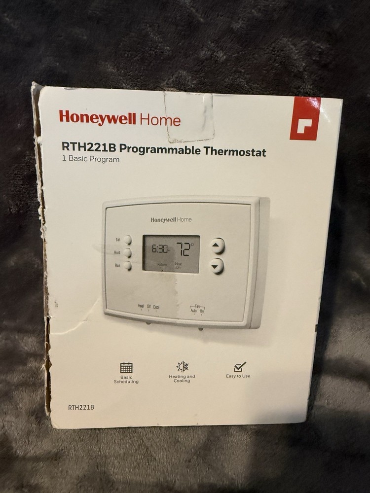 Honeywell 1-Week Programmable Thermostat (RTH221B)