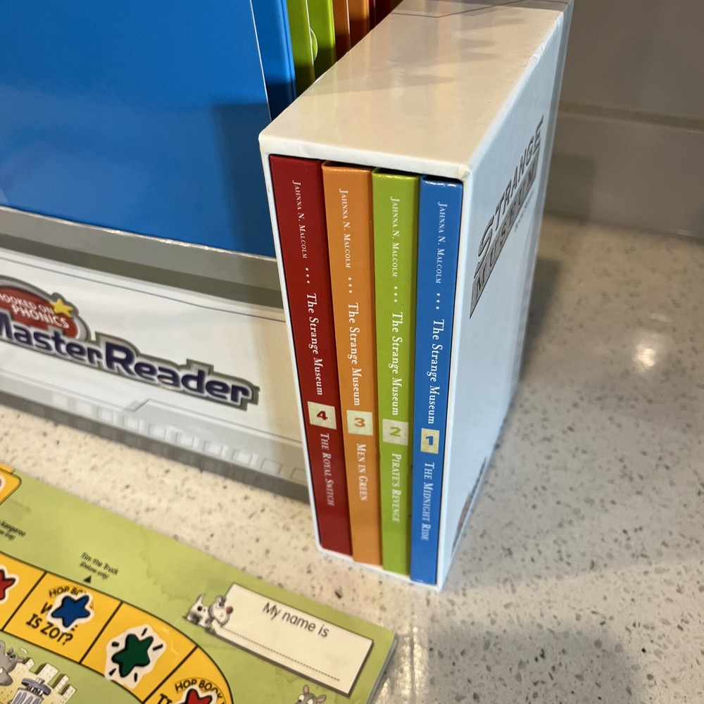 Hooked on Phonics Master Reader 2nd to 6th Grade 7+ Years Old - Complete In Box