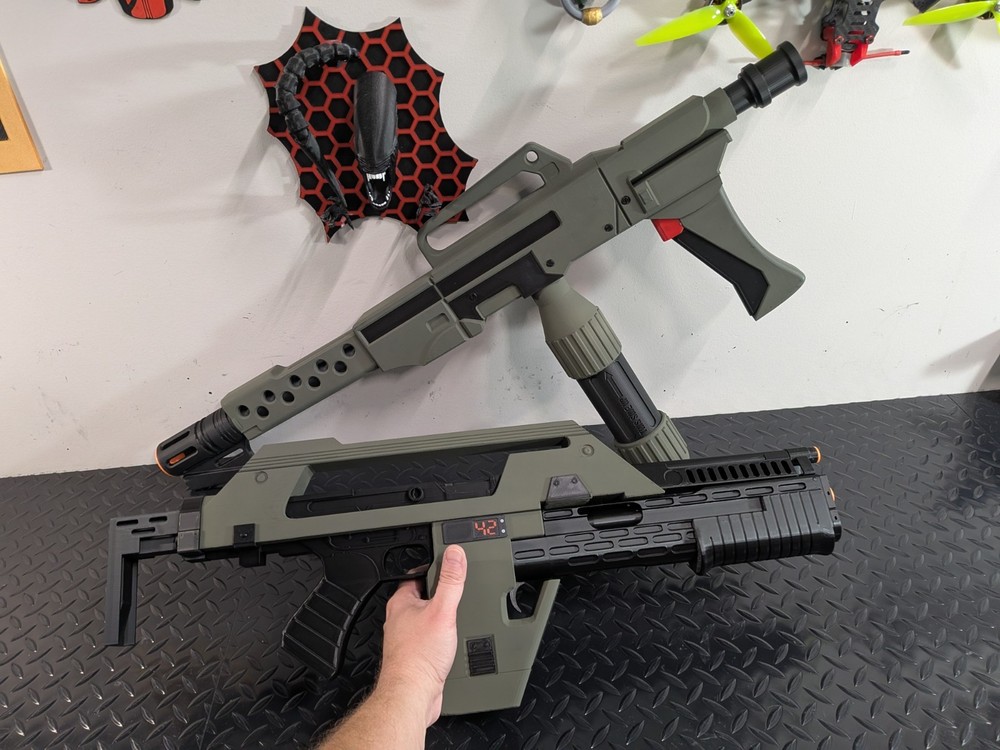 Aliens - M240 Flame Thrower - Plus M41A Pulse - Massive 3D Prints - Hand Painted