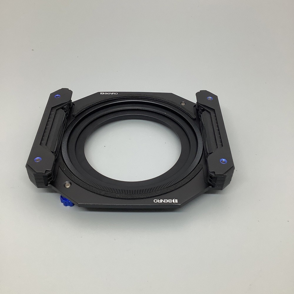 Benro Master 100mm Filter Holder Set for 72mm threaded lenses