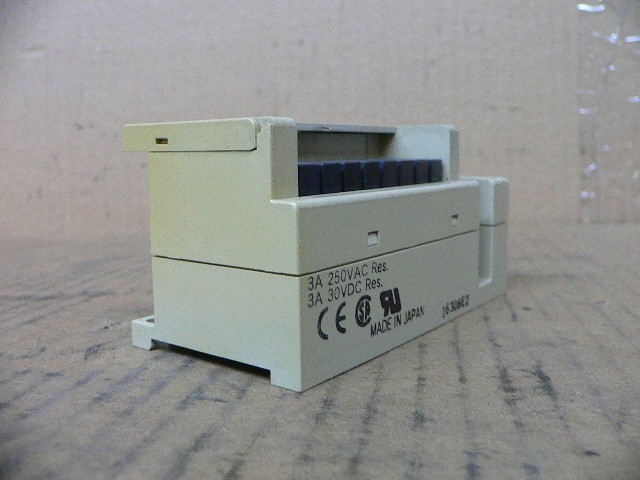Omron Srt2-Roc08 24 Vdc Remote Terminal