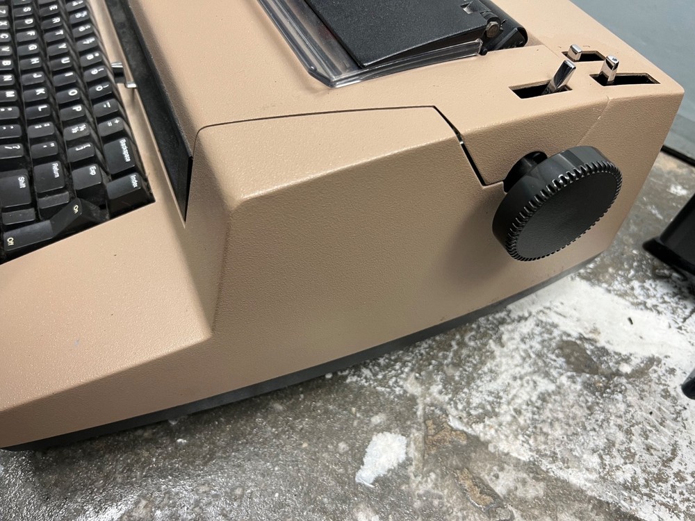 IBM Selectric II electric typewriter