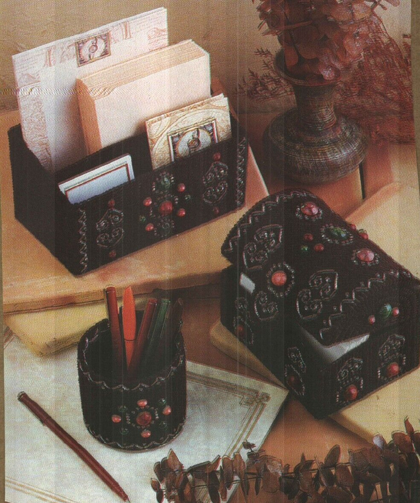 FILIGREE DESK SET 3 HOLDERS DIGEST SIZE PLASTIC CANVAS PATTERN INSTRUCTIONS