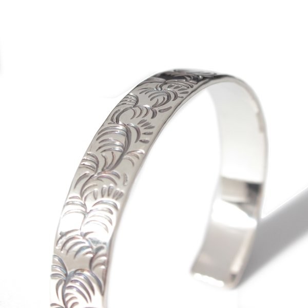 VIVIFY Silver Arabesque Flat Bangle Bracelet
