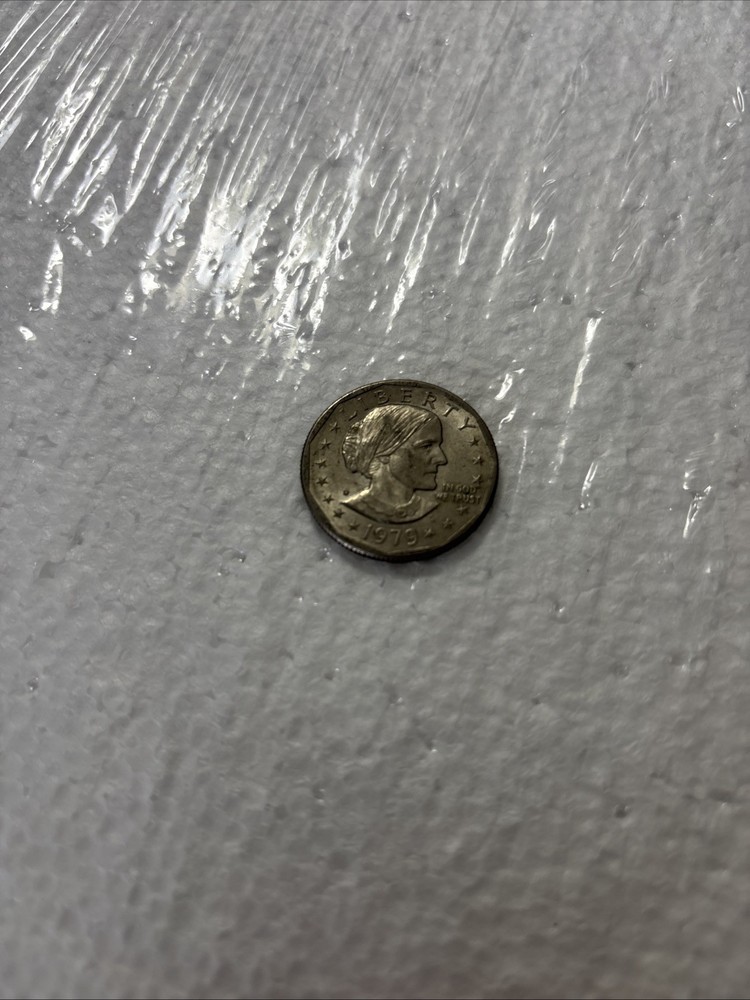1979 D Mint Mark Susan B Anthony Dollar Coin Circulated