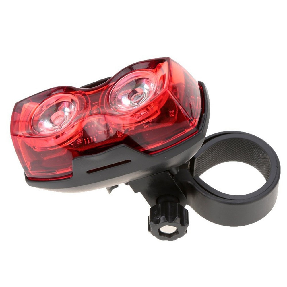 Lightweight and Reliable Bicycle Tail Light for Improved Visibility Red