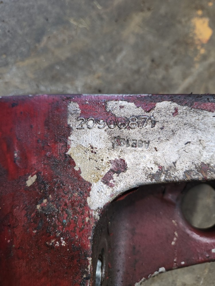 Mack MP8 Engine Mount - Used | P/N 20908871