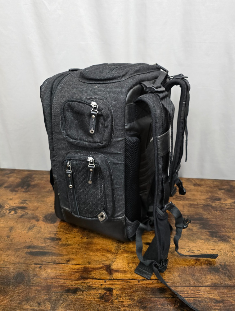 BURTON Aperture Pack / Backpack - VG!