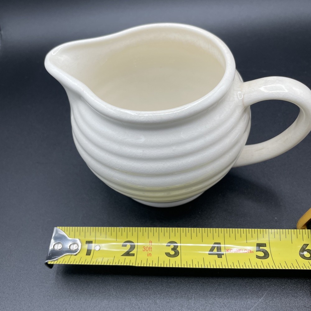 Antique Cream Pourer