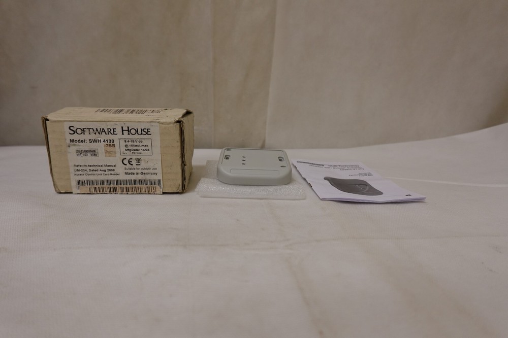 Software House SWH-4130-26B Multi-Technology Access Control Reader - Unused