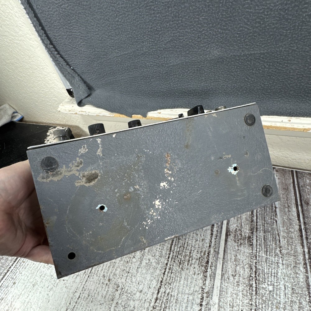 EICO Signal Generator Model 324