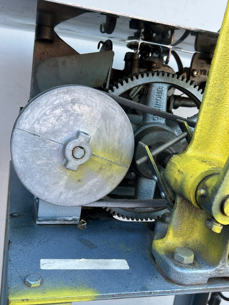 Felins Pak-Tyer 2000-6 Semi-Automatic Tying Machine/ Tested , Works