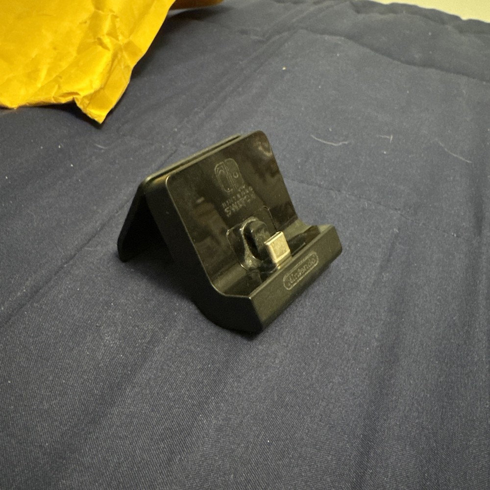 Nintendo Switch - Adjustable Charging Stand HAC-031