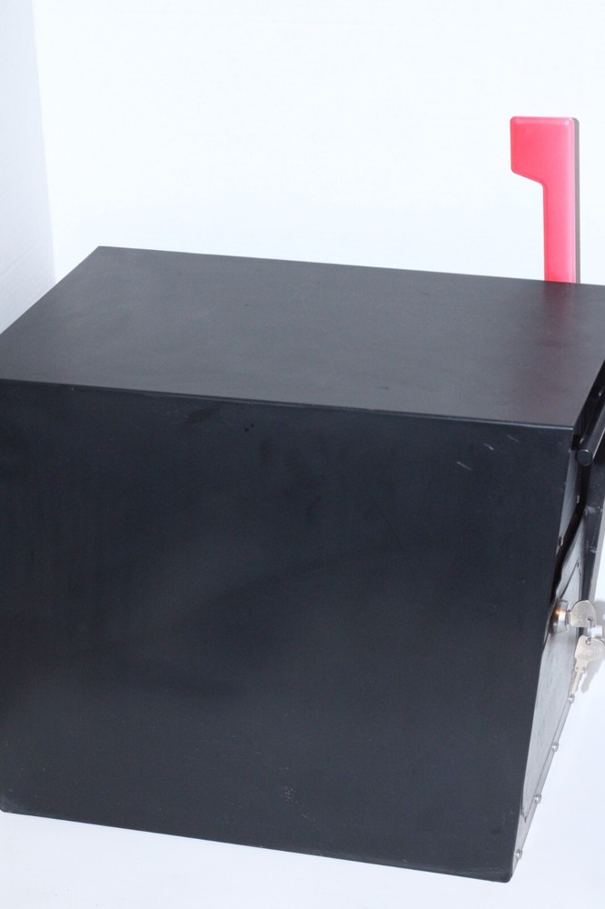 Mailcase Black Locking Mailbox See Pics/Description