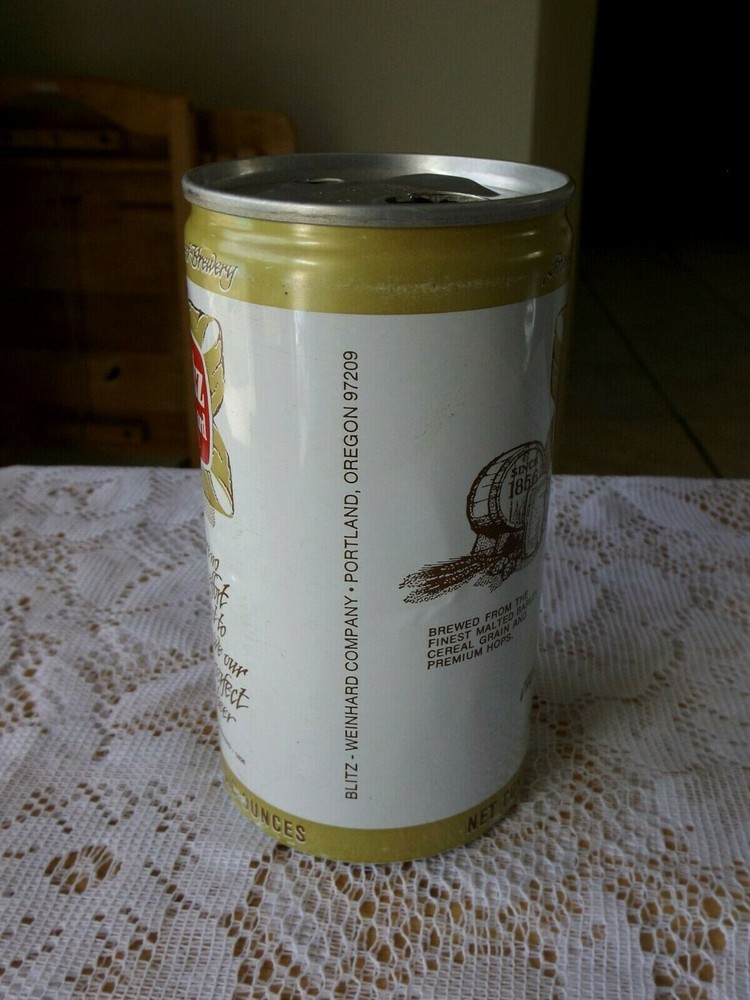 BLITZ WEINHARD BEER CAN * 5 CENT REFUND IN OREGON * BUTTON TOP *
