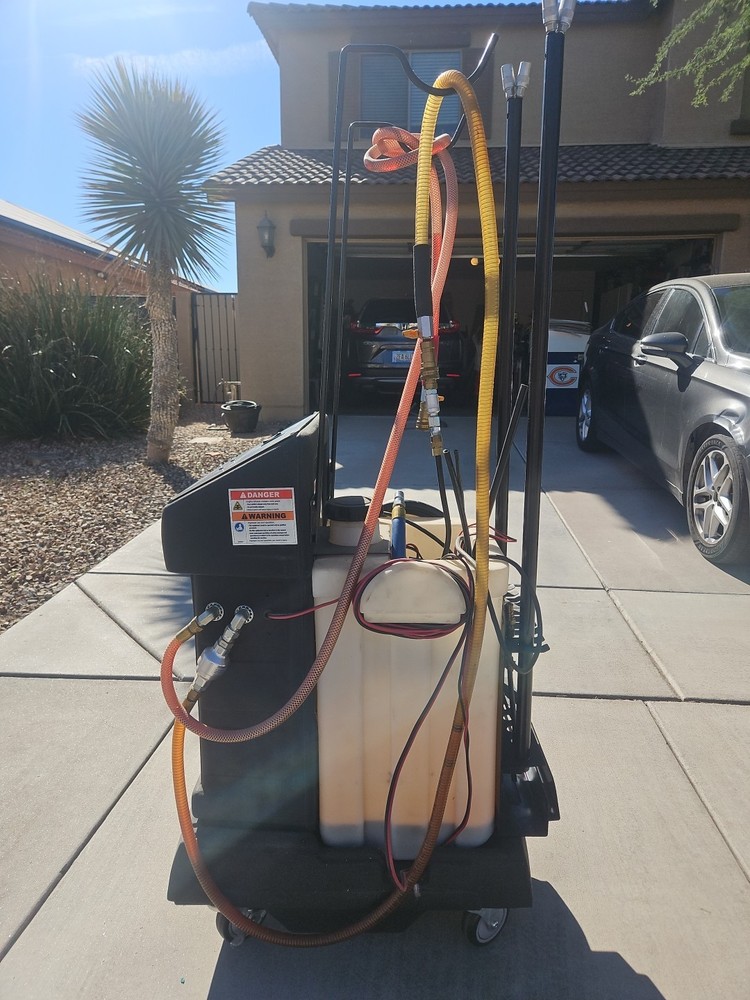 Flo-Dynamics Evac.U.Max Multi-Fluid Extractor Vacuum Pump