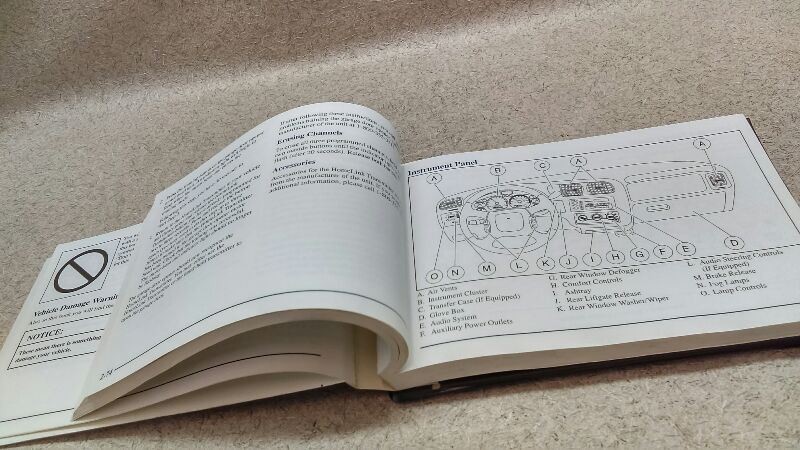 JIMMYS15 2000 Owners Manual 175532