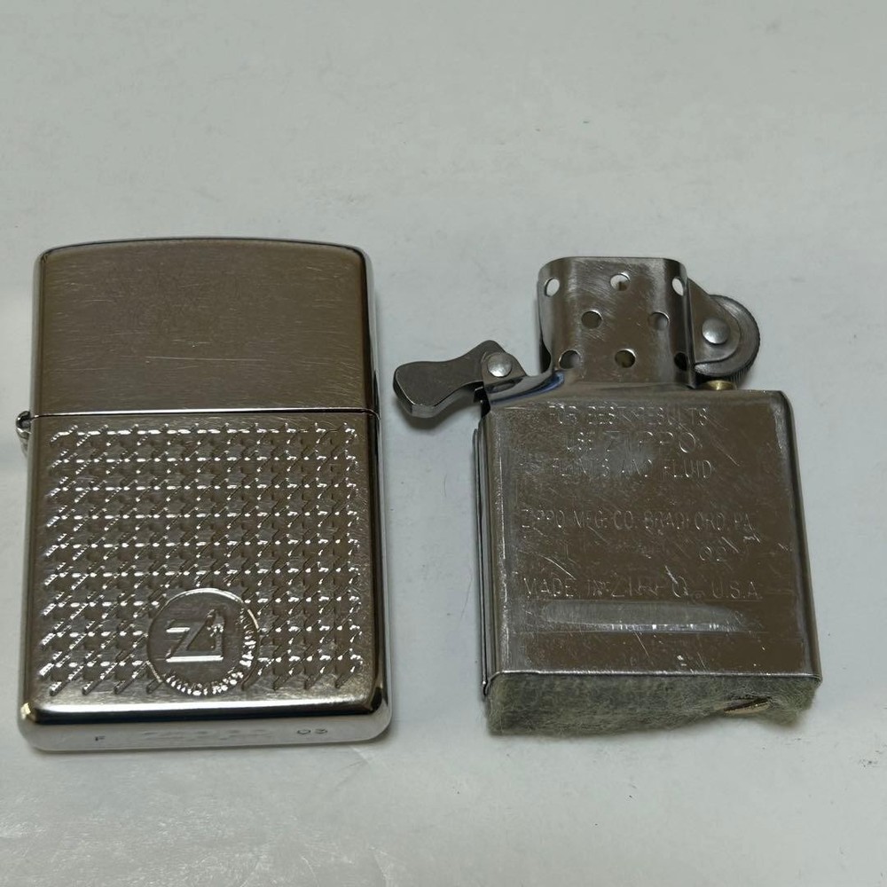 Zippo lighter Zi made in 2003